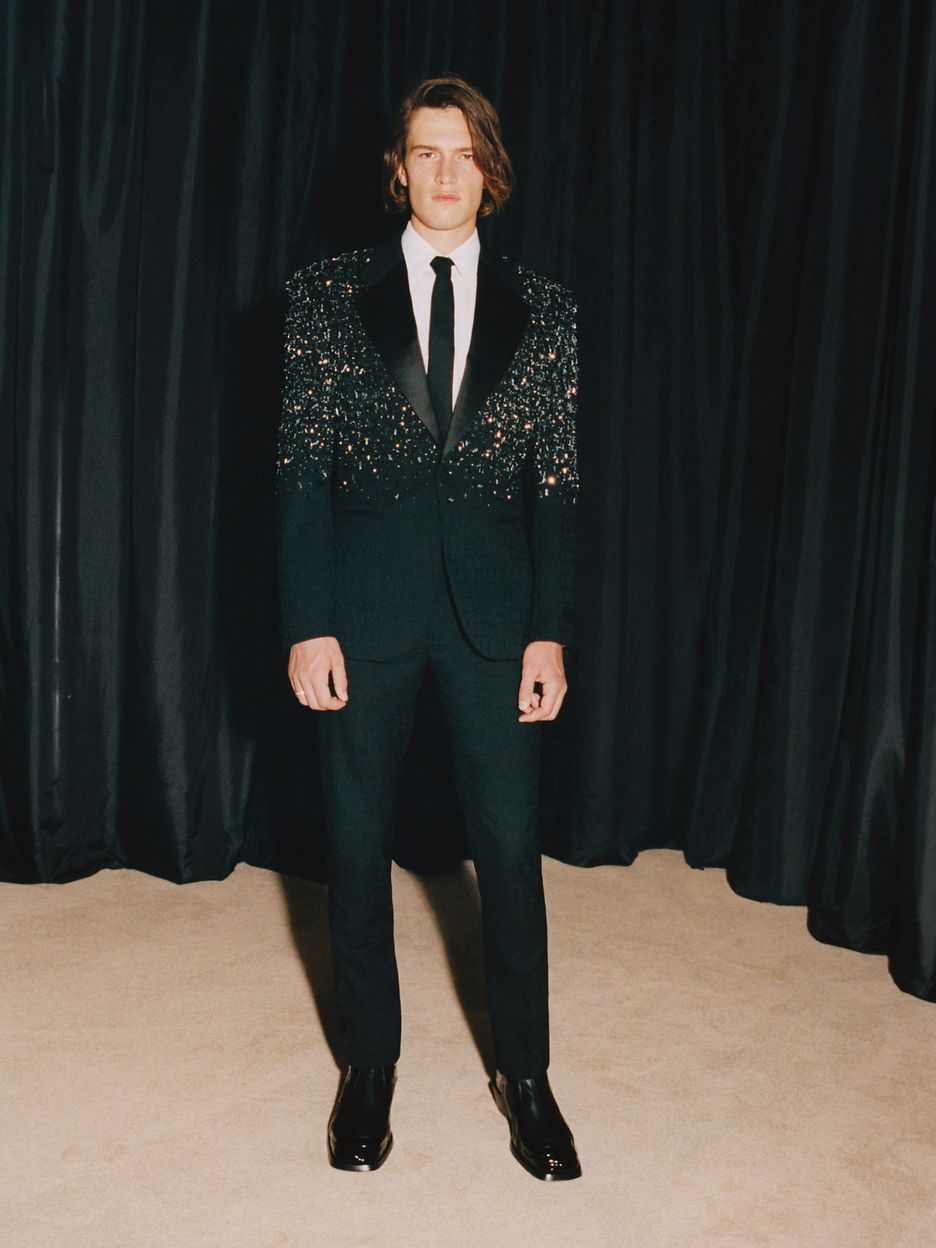 2023-11-01_MW__WEB_PARTYWEAR AW23 RTW PAGE_TREND_MULTIBRAND_MULTICATEGORY_HERO 2_IMG