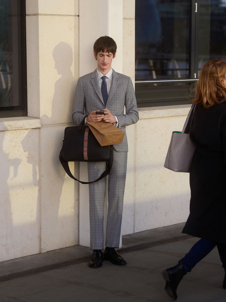 2024-03-13_MW__WEB_PAUL SMITH SS24 PAGE_DS_PAUL SMITH_MULTICATEGORY_HERO 1_IMG