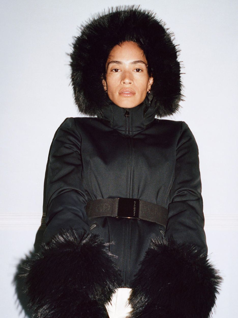 2025-10-29_WW_WEBAPP_SKIWEAR_HOLIDAY_MULTIBRAND_SKIWEARLR