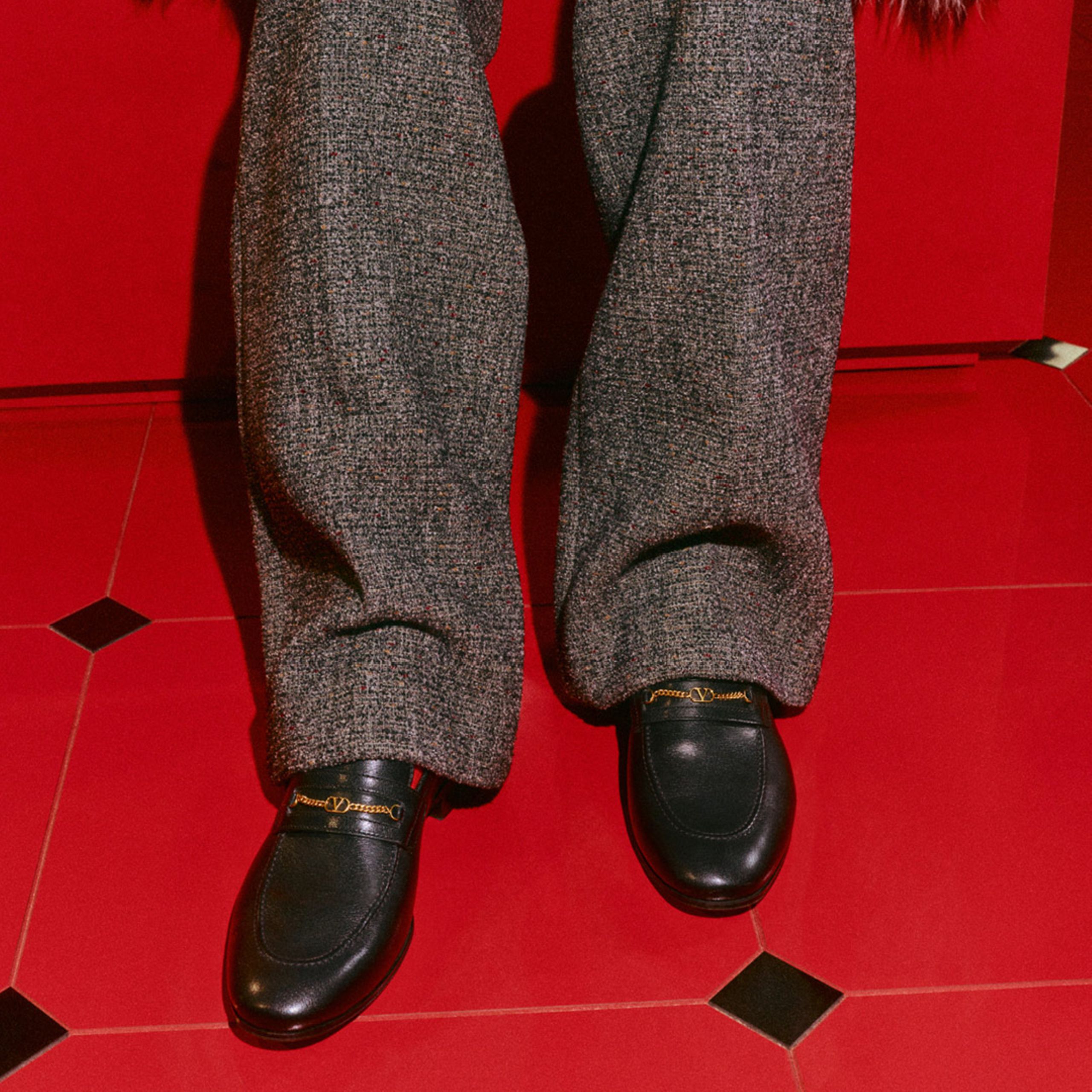 MW_VALENTINO_GARAVANI_VLOGO_SIGNATURE_CARD_IMG