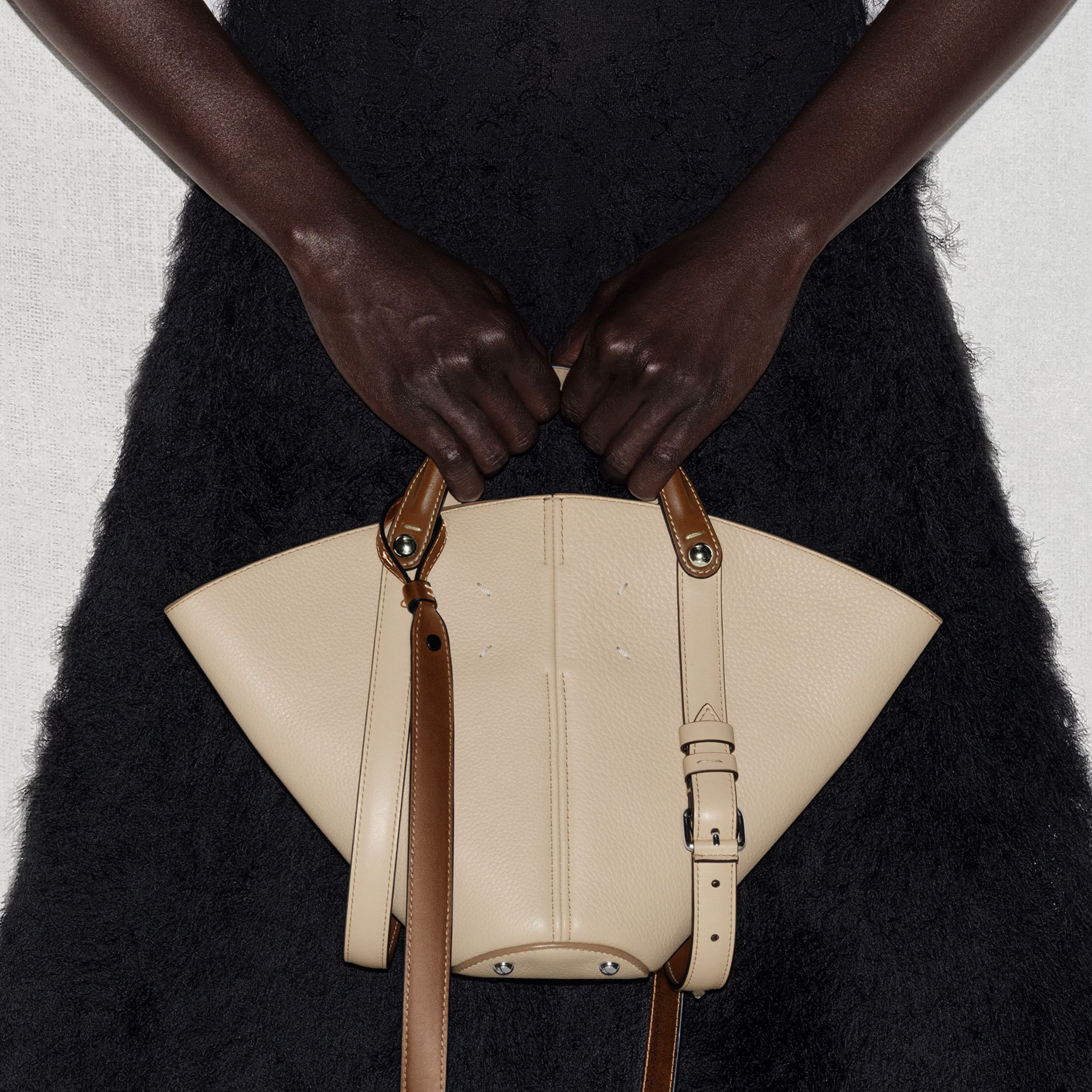 WW_MAISON_MARGIELA_DRESSAGE_CARD_IMG