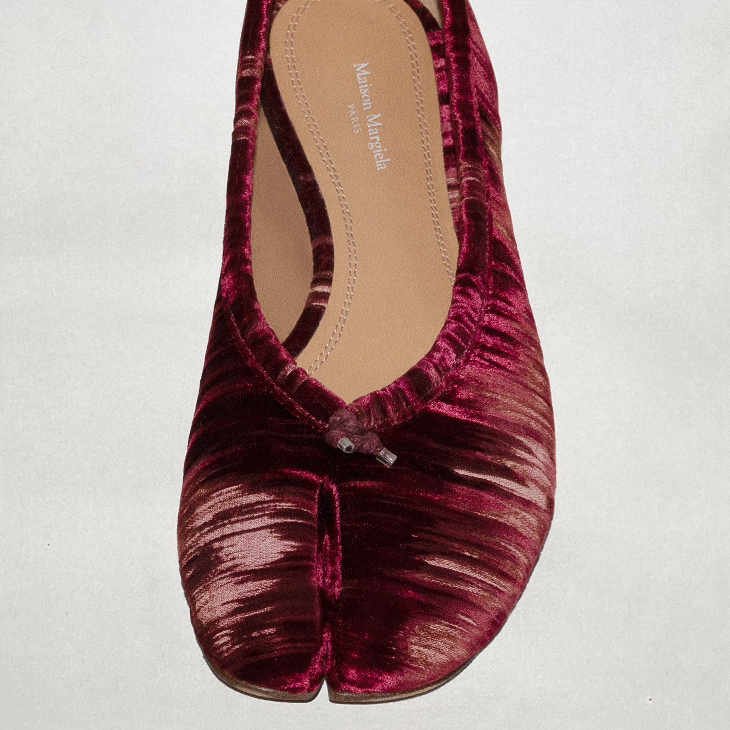 WW_MAISON_MARGIELA_TABI_CARD_IMG