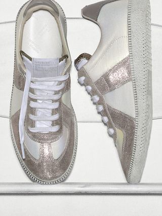 WW_MAISON_MARGIELA_REPLICA_CARD_IMG