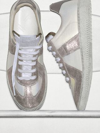 MW_MAISON_MARGIELA_REPLICA_CARD_IMG