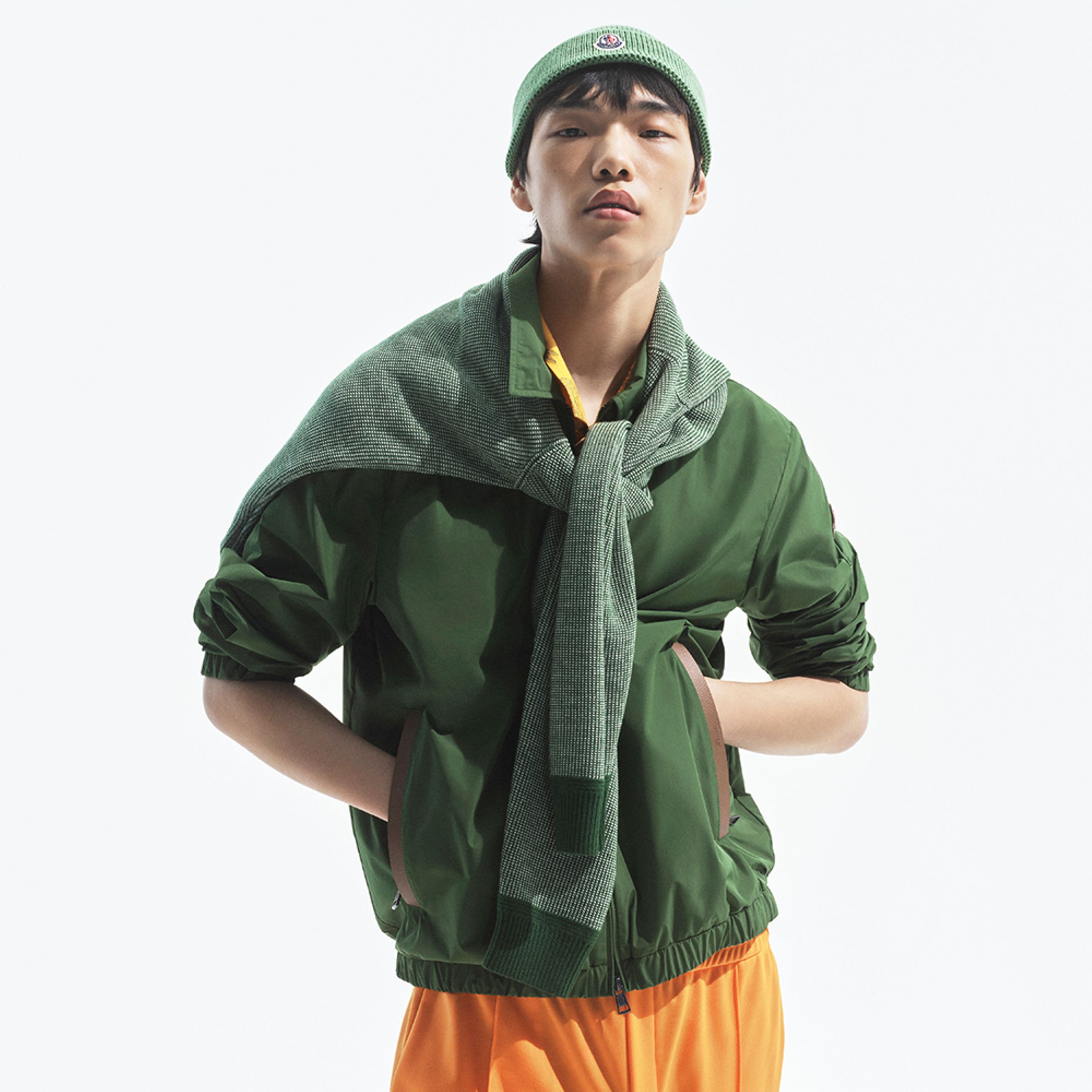 MW_MONCLER_KNITWEAR_SWEATSHIRTS_CARD_IMG