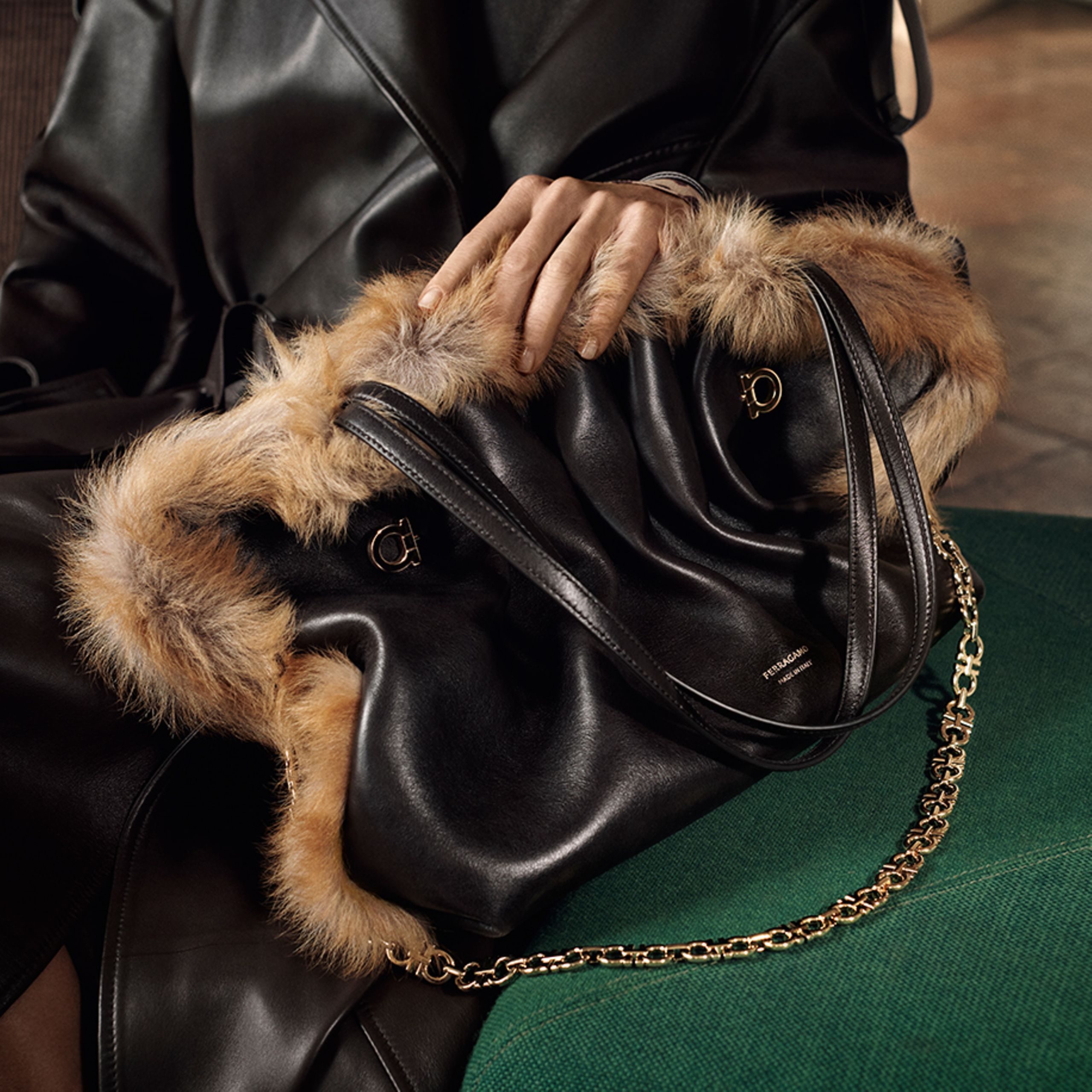 WW_FERRAGAMO_SOFTBAG_CARD_IMG