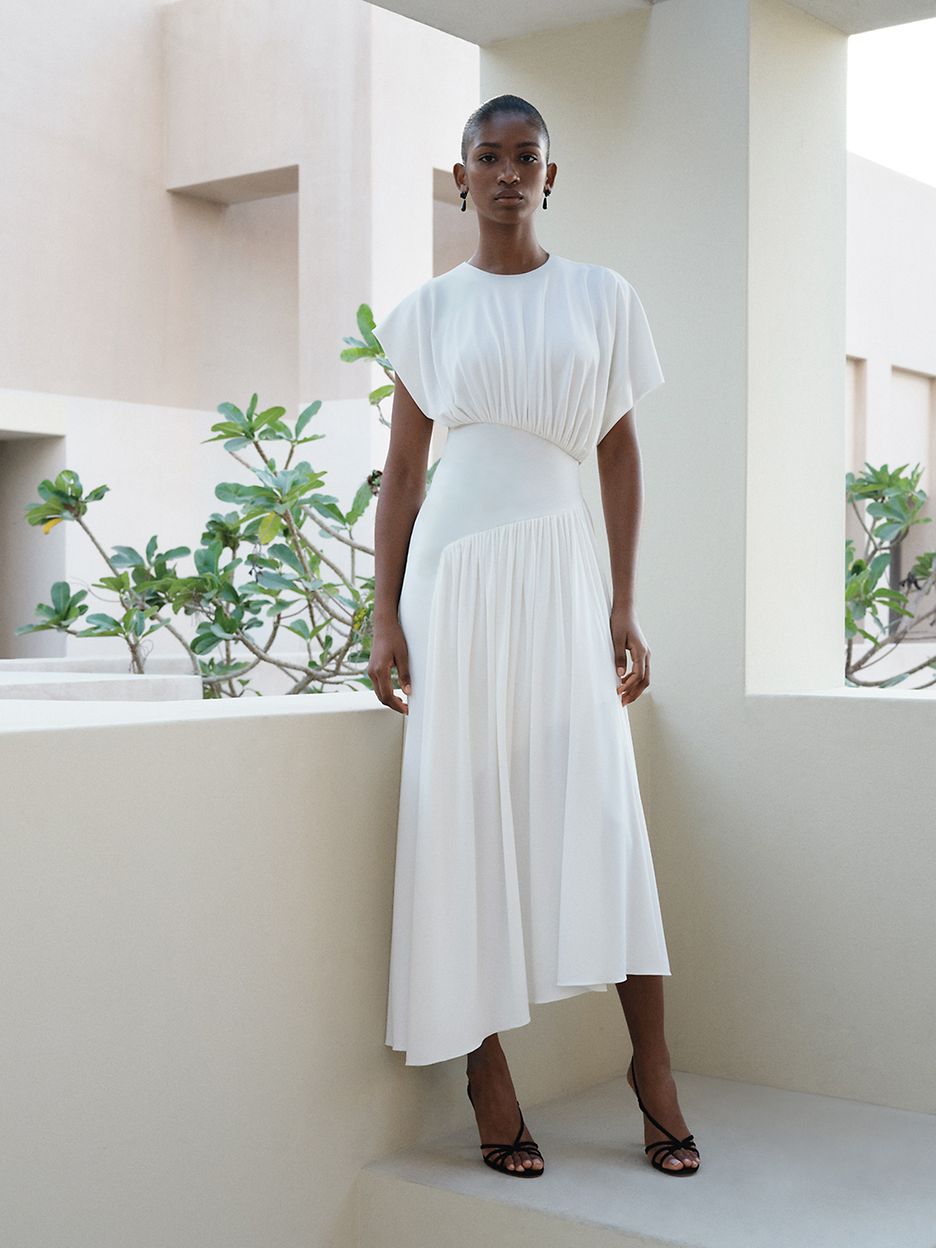 2026-01-19_WW_WEBAPP_DATE-NIGHT-DRESSING_PRE-S_MULTIBRAND_MULTICATEGORY_IMG