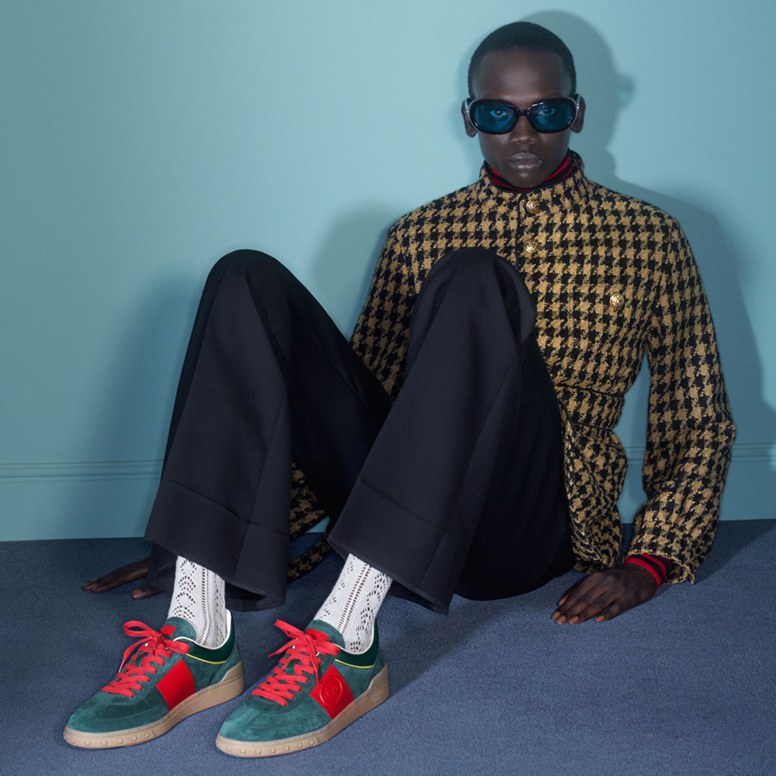 MW_VALENTINO_GARAVANI_UPVILLAGE_CARD_IMG