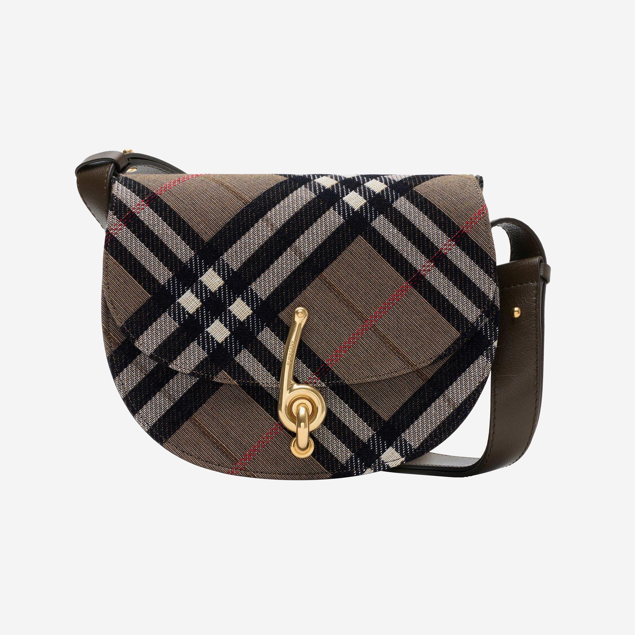 WW_BURBERRY_CARD_BRIDLE_IMG