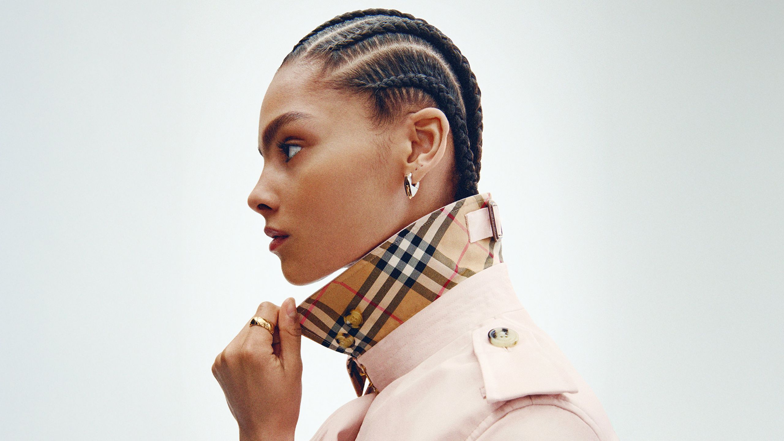 WW_BURBERRY_BRAND_HEADER_IMG