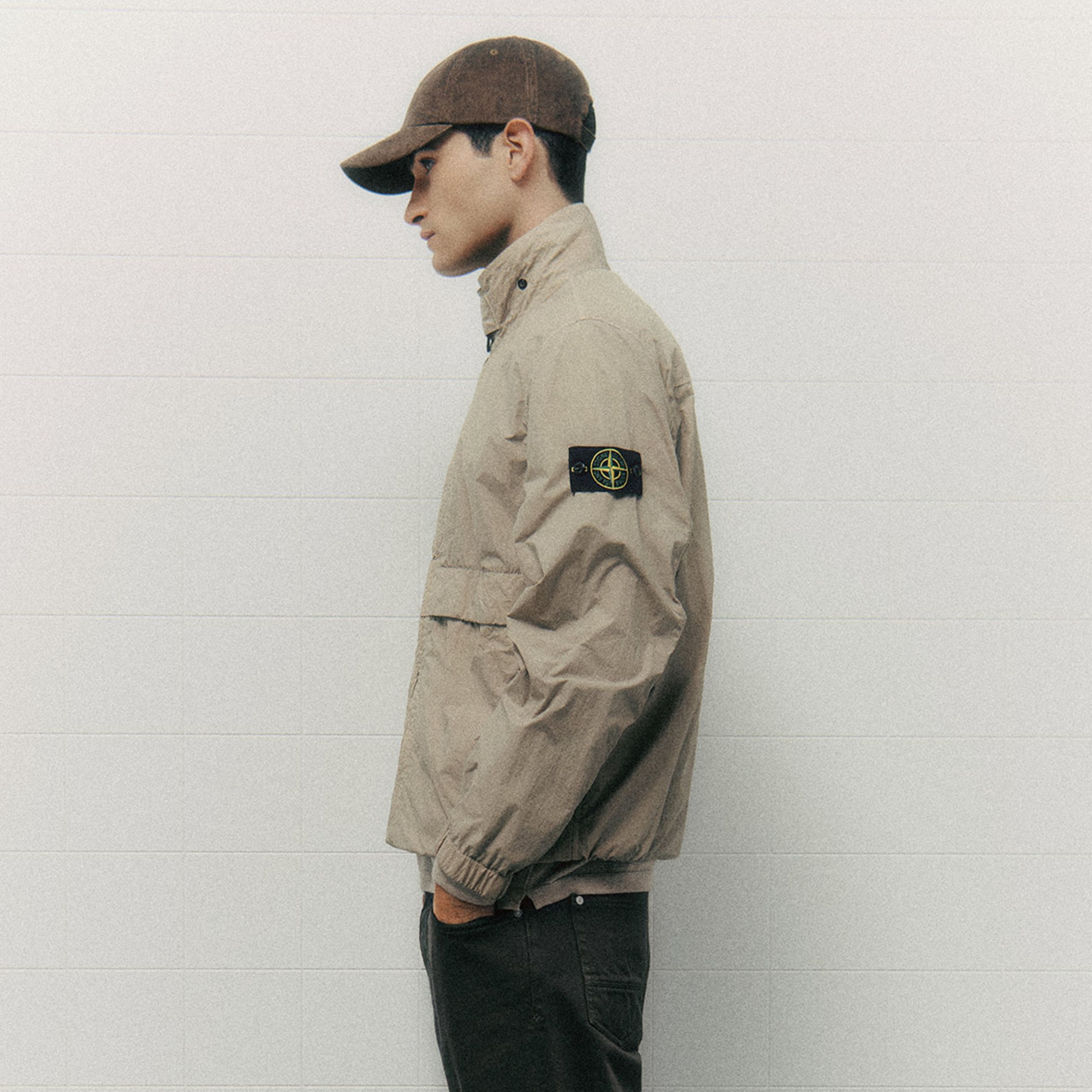 Stone Island ジップ パーカー | ニュートラル | FARFETCH JP