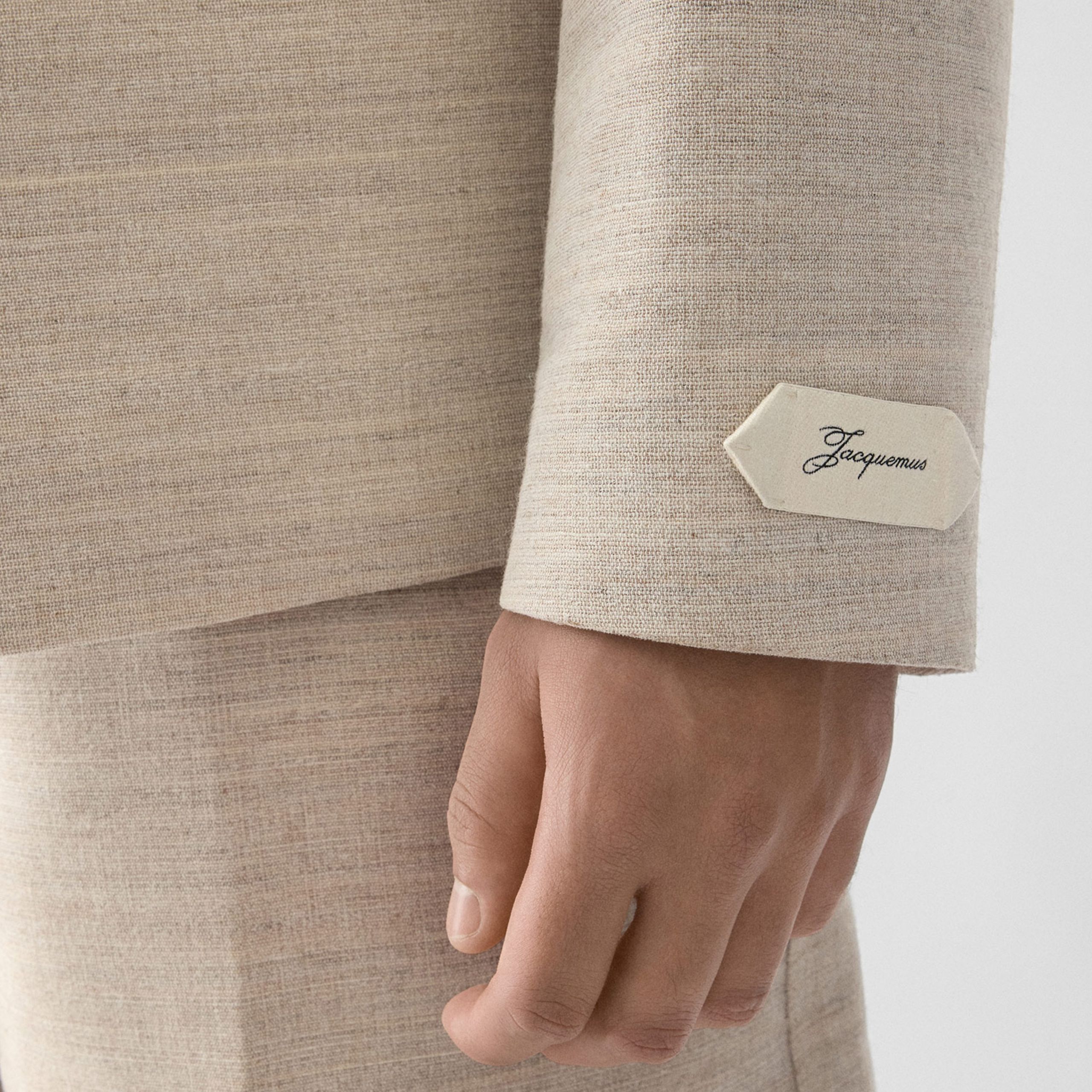 MW_JACQUEMUS_JACKETS_CARD_IMG
