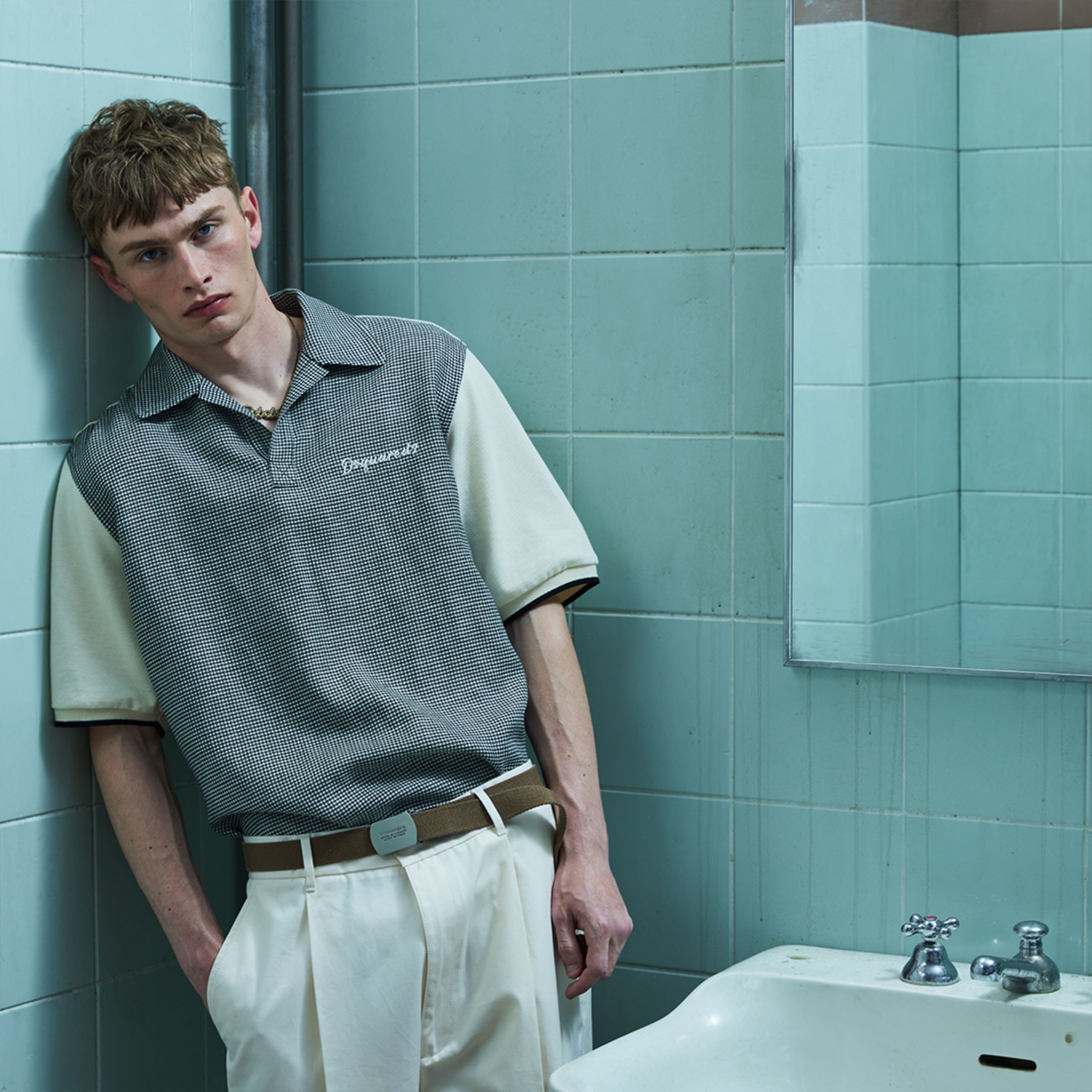 MW_DSQUARED2_CARD_SIGNATURE LOGO_IMG