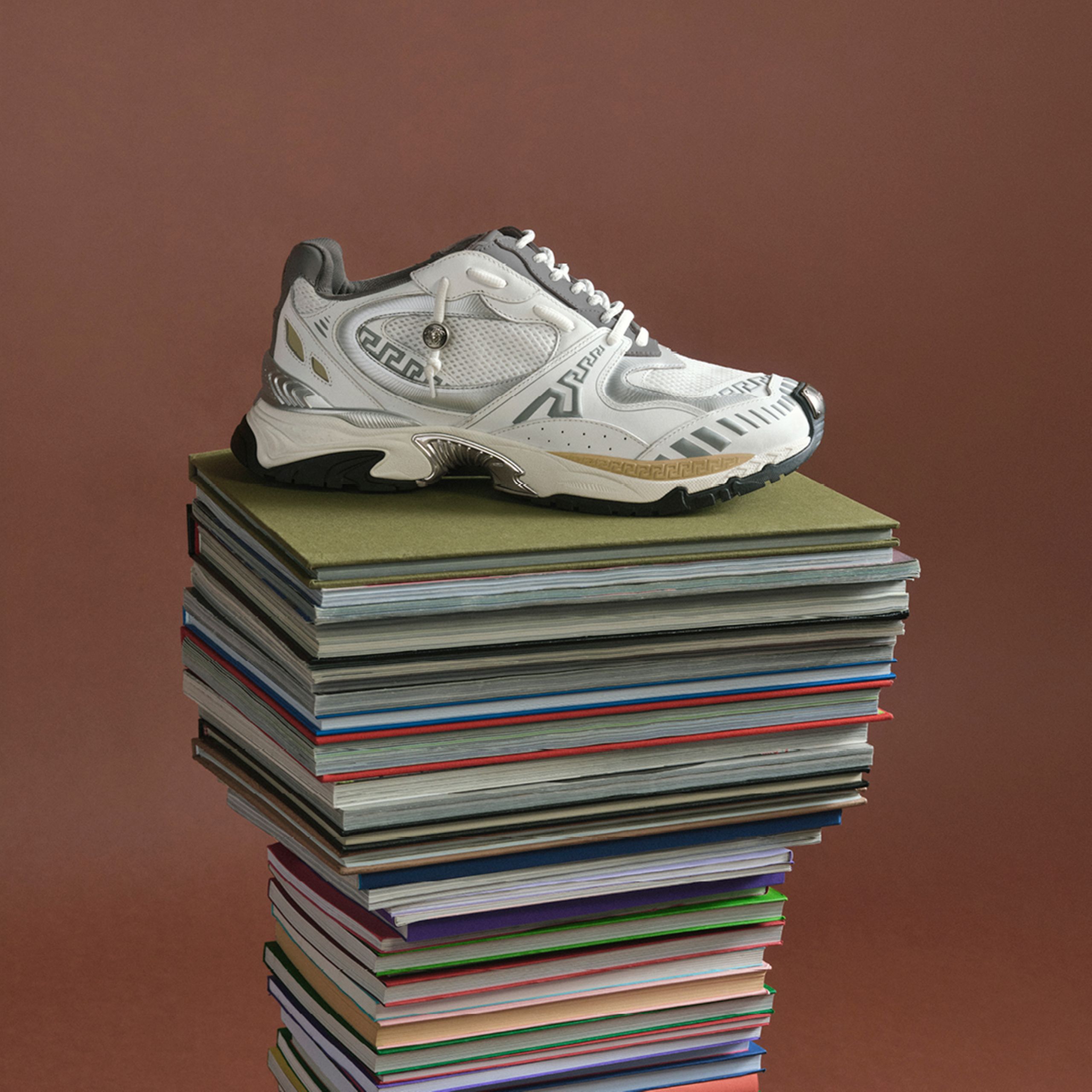 Versace_FW26_Collateral_SL_NoLogo__1080x1080_9