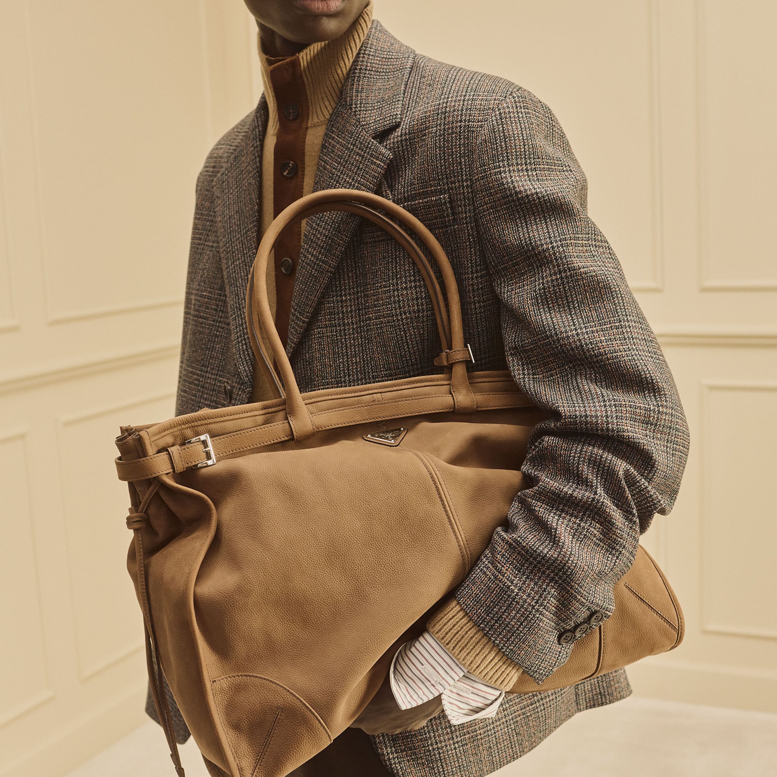 MW_PRADA_ICONIC-LINES_BAGS